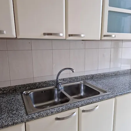 Casa Vacanze Holiday Flat Apartamento *